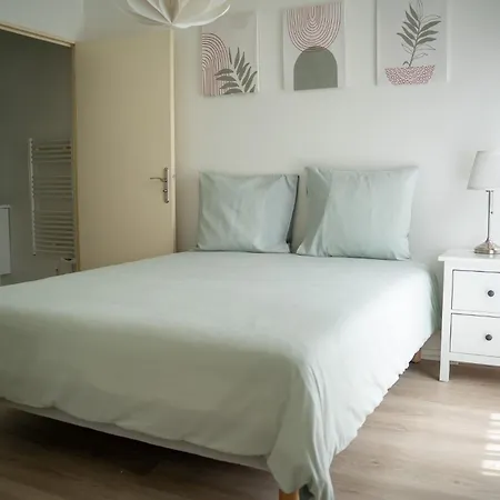 Apartment 4 Proche Stade De France, Parking Et Balcon Sur Jardin Aubervilliers