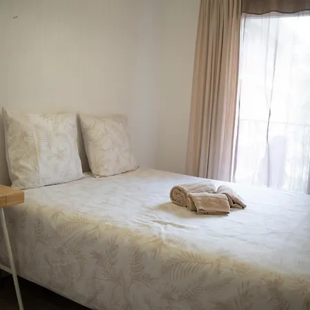 4 Proche Stade De France, Parking Et Balcon Sur Jardin Apartment Aubervilliers