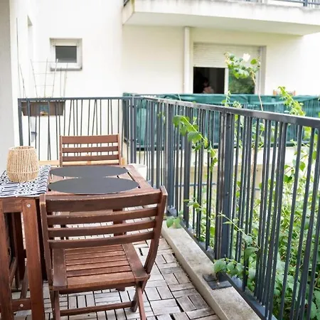 4 Proche Stade De France, Parking Et Balcon Sur Jardin *